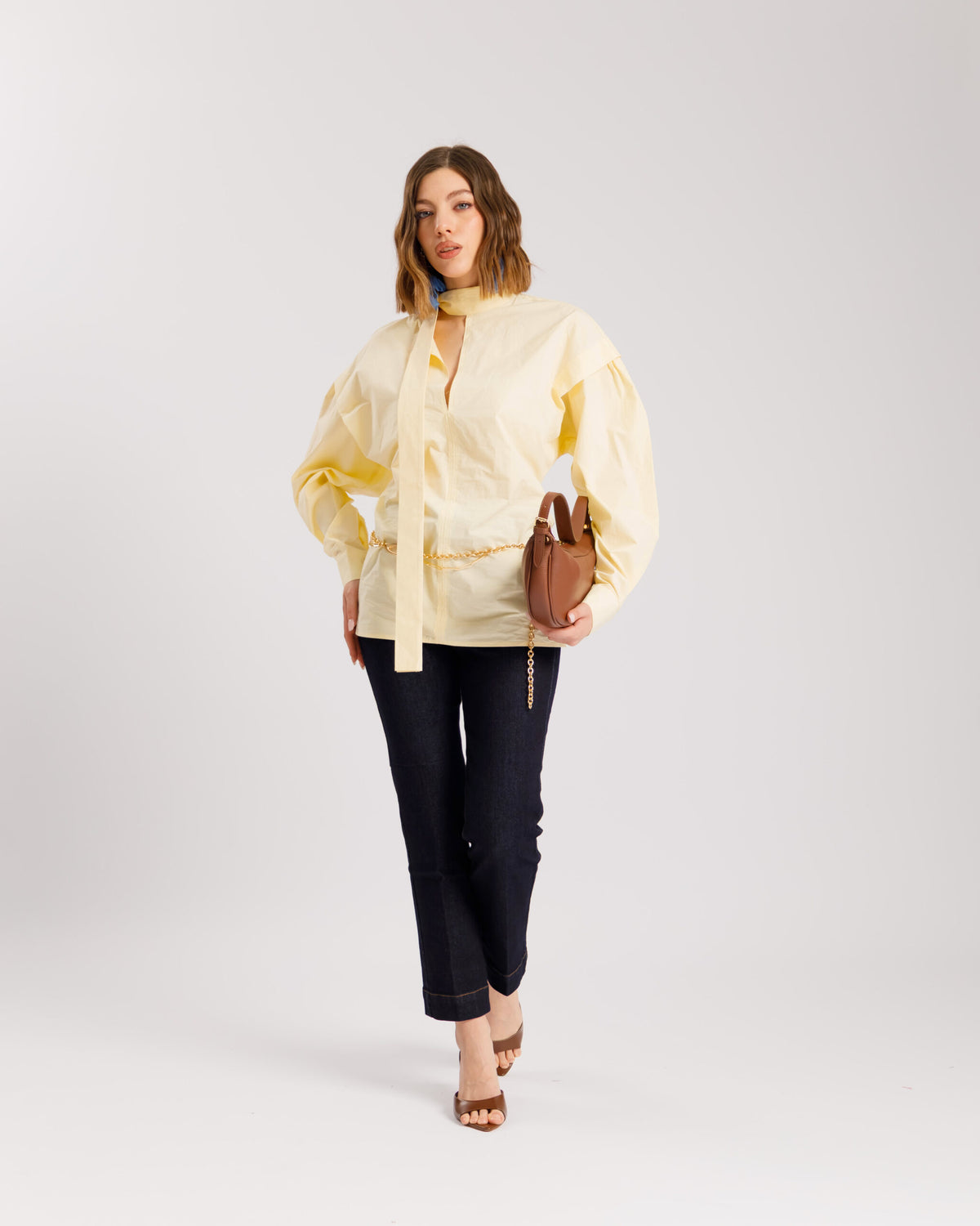 Camicia in cotone con foulard - H13757