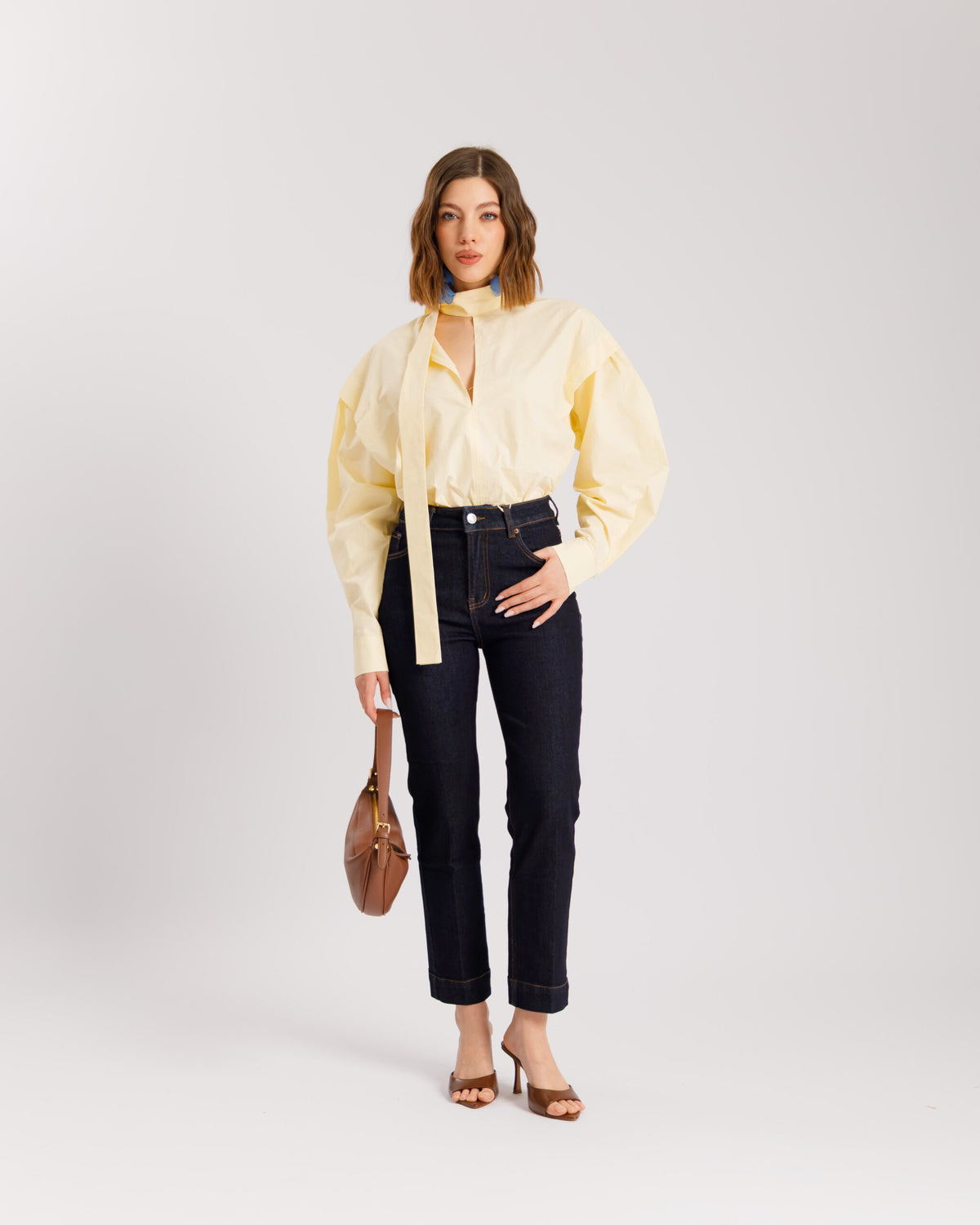 Camicia in cotone con foulard - H13757