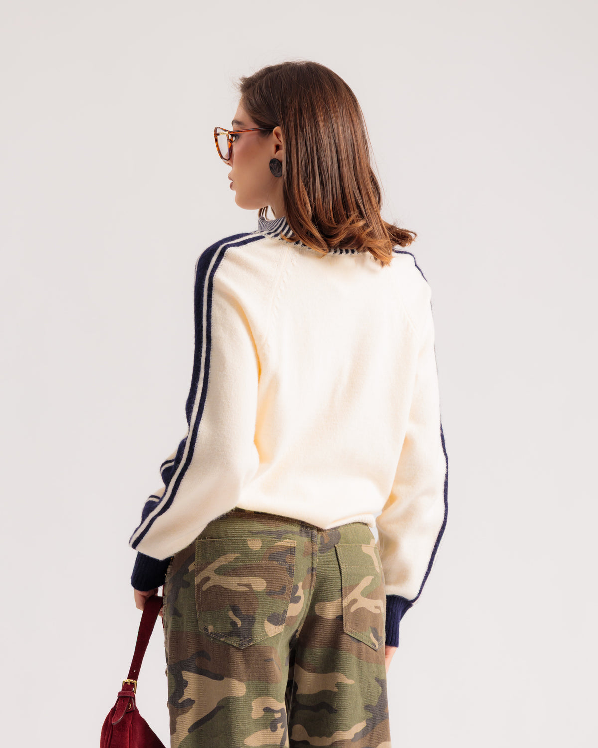 Pull LOVE zippé - AT8632