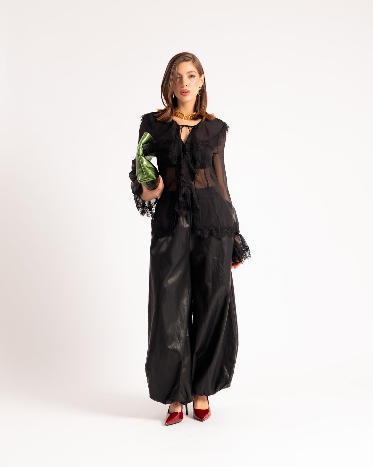 Chemise transparente décolletée NOIRE - U70650