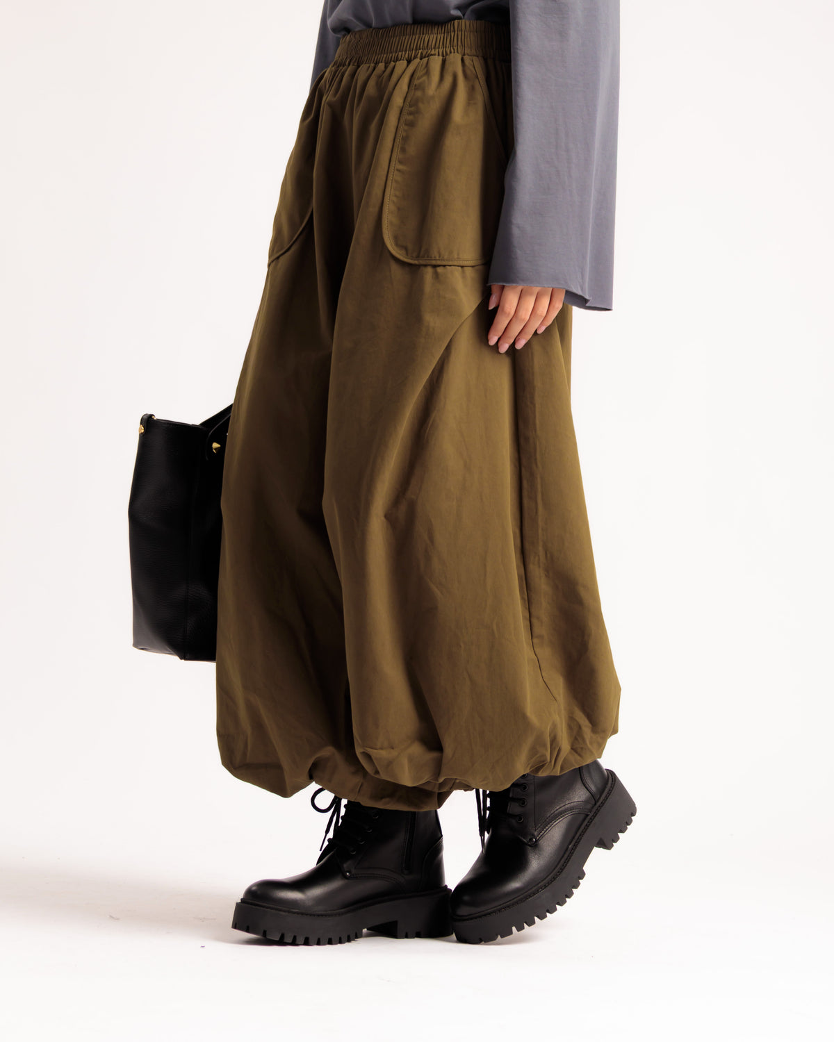 Pantaloni extra ballon - P17007