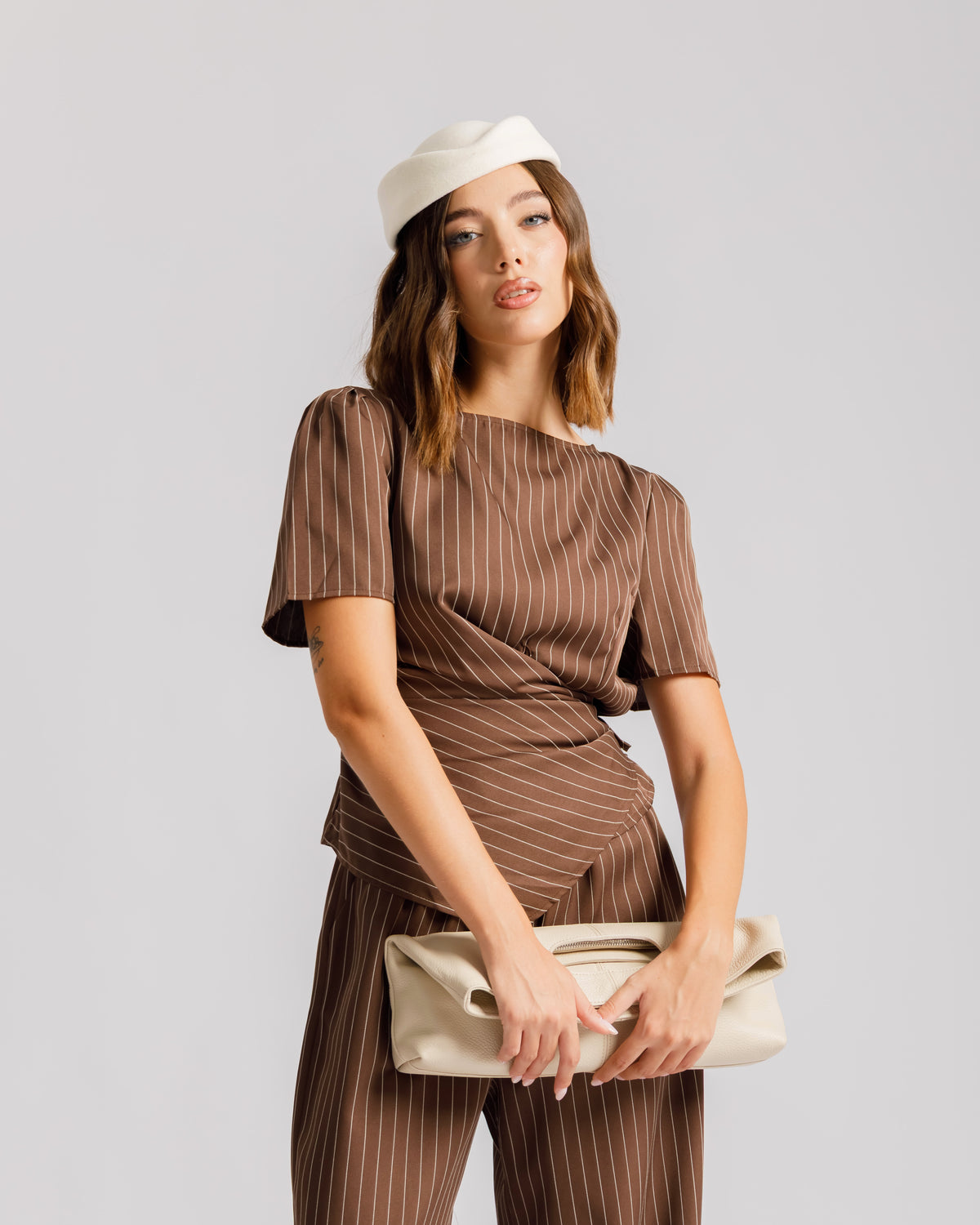 Coord-set gessato MARRONE - 9702