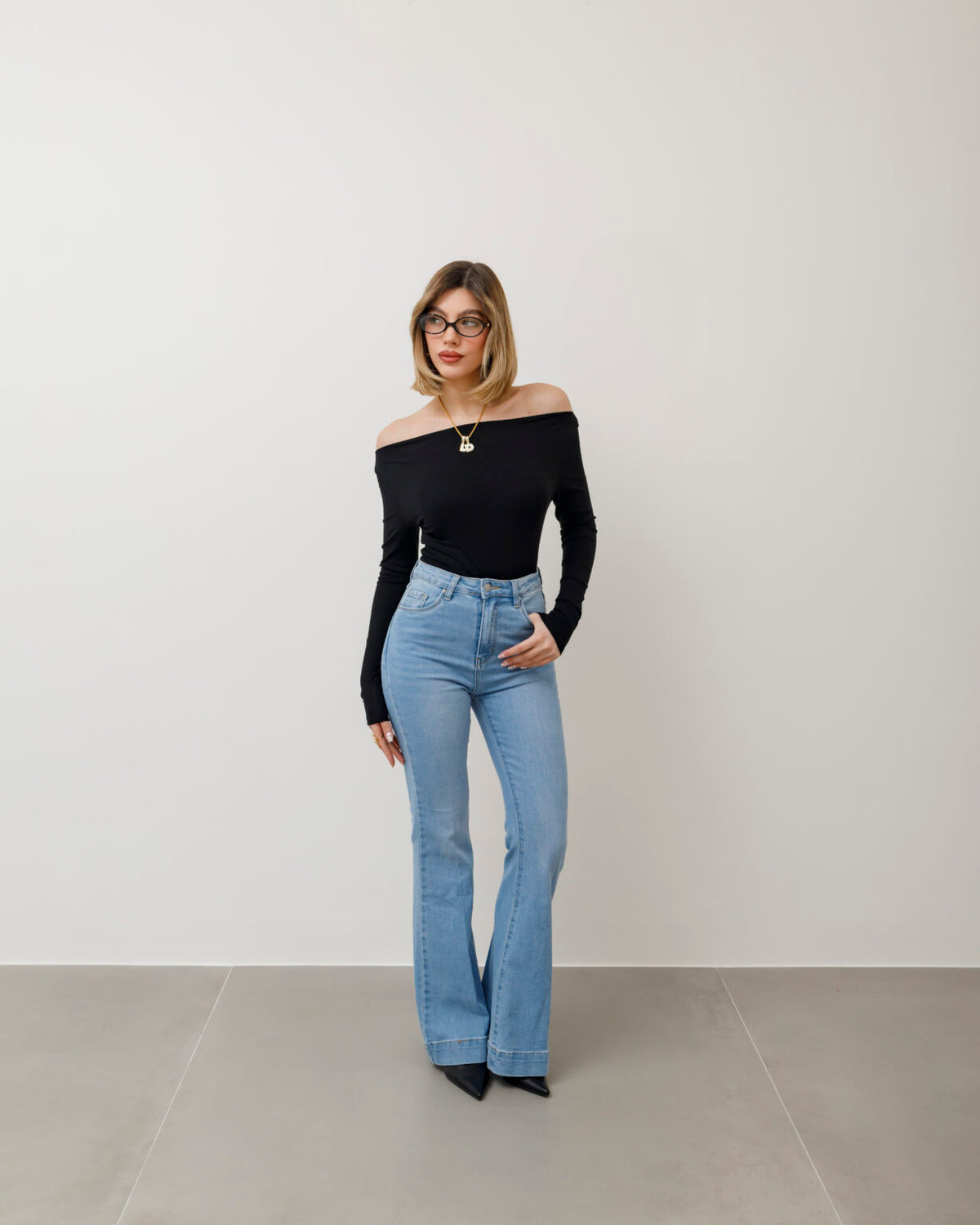 Maglia basic con scollo - 5612