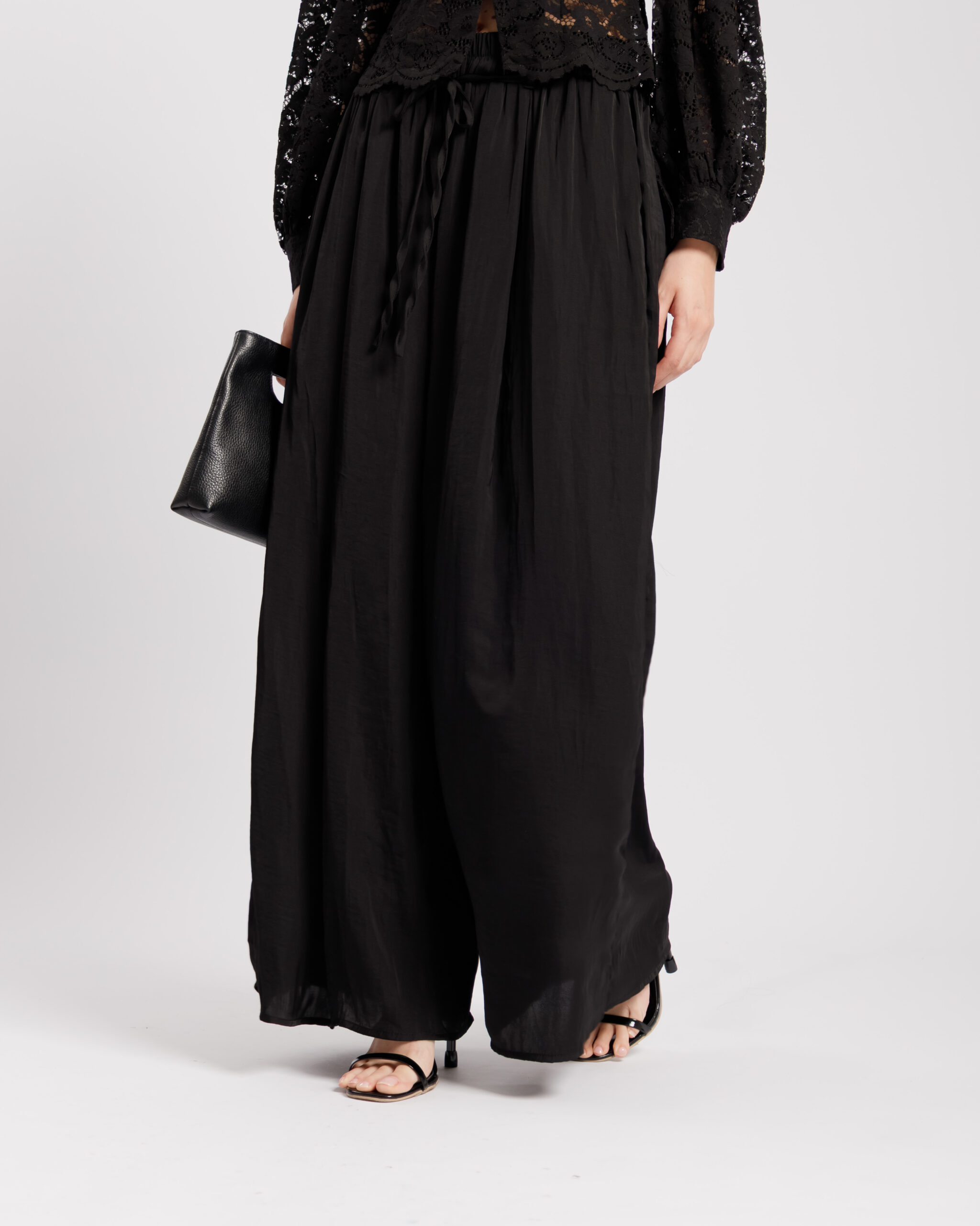 Pantaloni morbidi con elastico NERO - 3275 - immagine 3